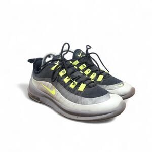 Nike Air Max Axis Running Sneakers Youth 6 / Women's 7.5